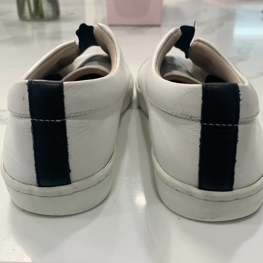 Louise et‎ Cie Lo-Bette White Leather Sneakers. Size 7.5